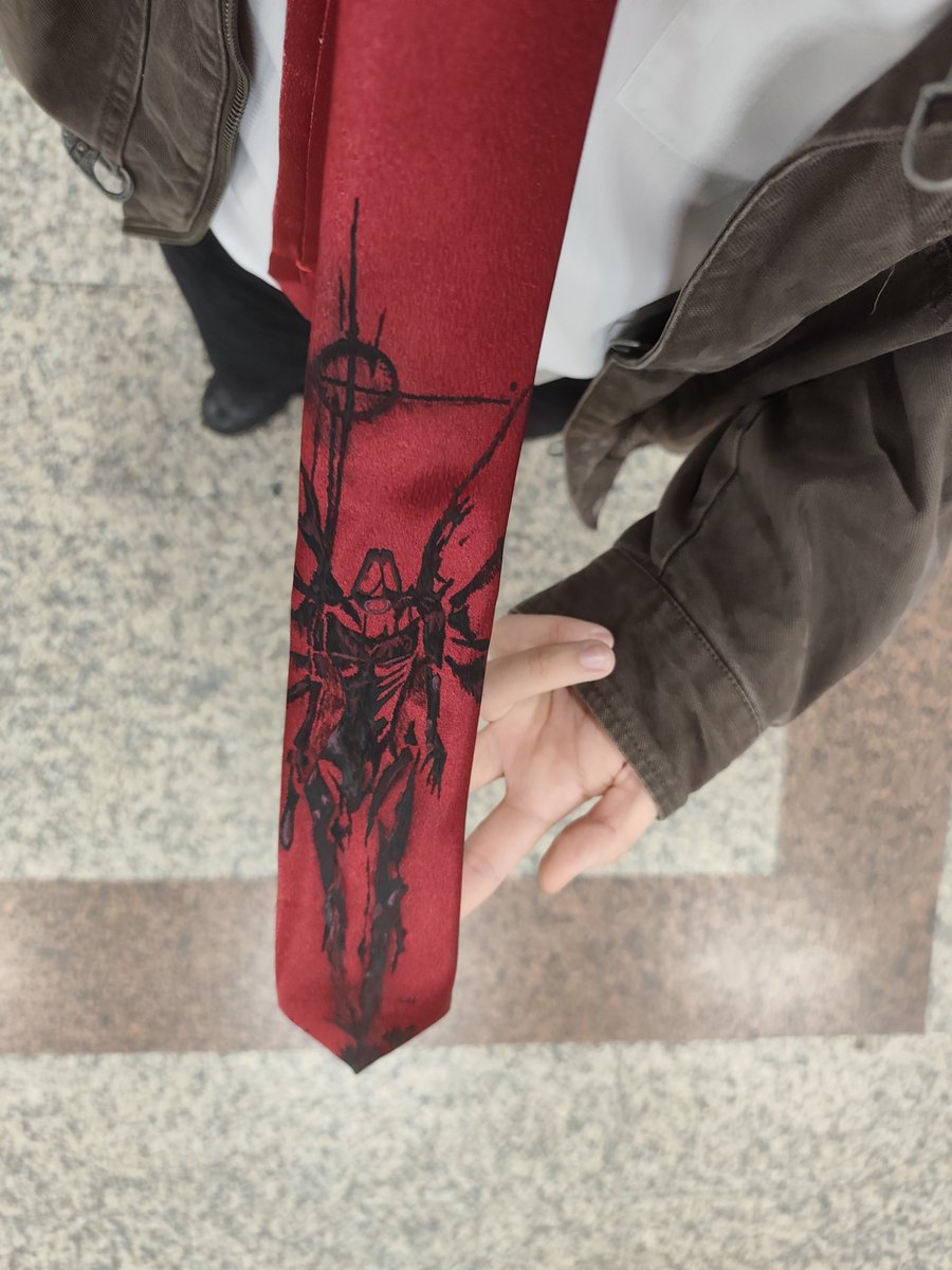 zejekuwastaken's tweet photo. my second custom ultrakill tie!
#ultrakill https://t.co/xk8rj923iw