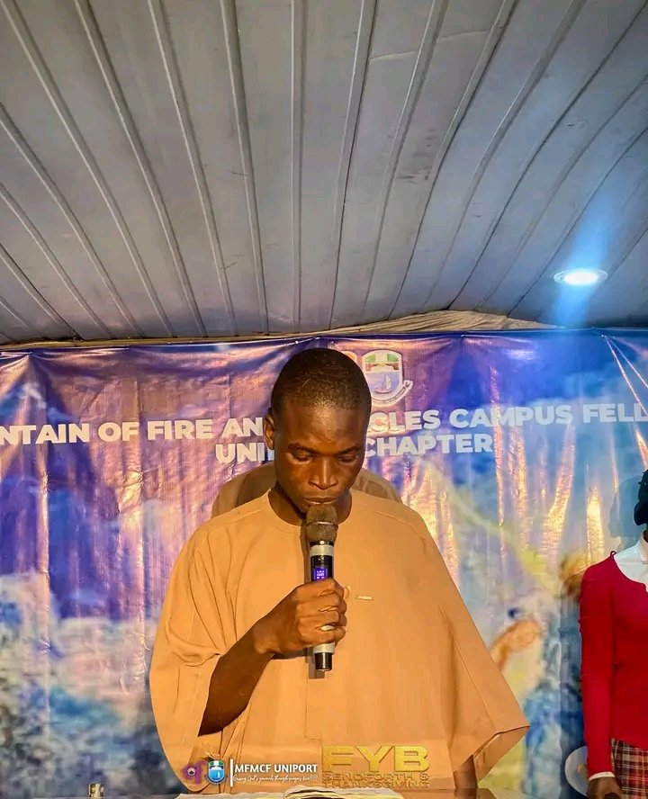 mfmcf_uniport's tweet photo. Singing ancient songs, songs to edify and purify.
#Hymnsession
#campuslife 
#fybsendforth 
#mfmcf #uniport https://t.co/oIcIrXZCa5