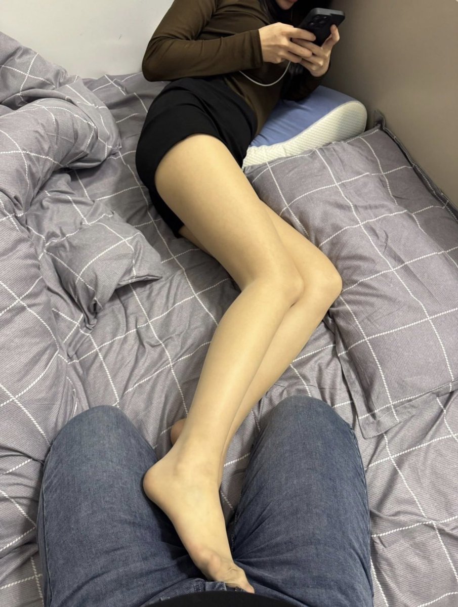lc_dip's tweet photo. 匿名投稿  想开发体制内女友玩三人 https://t.co/A8zBTaFQZp