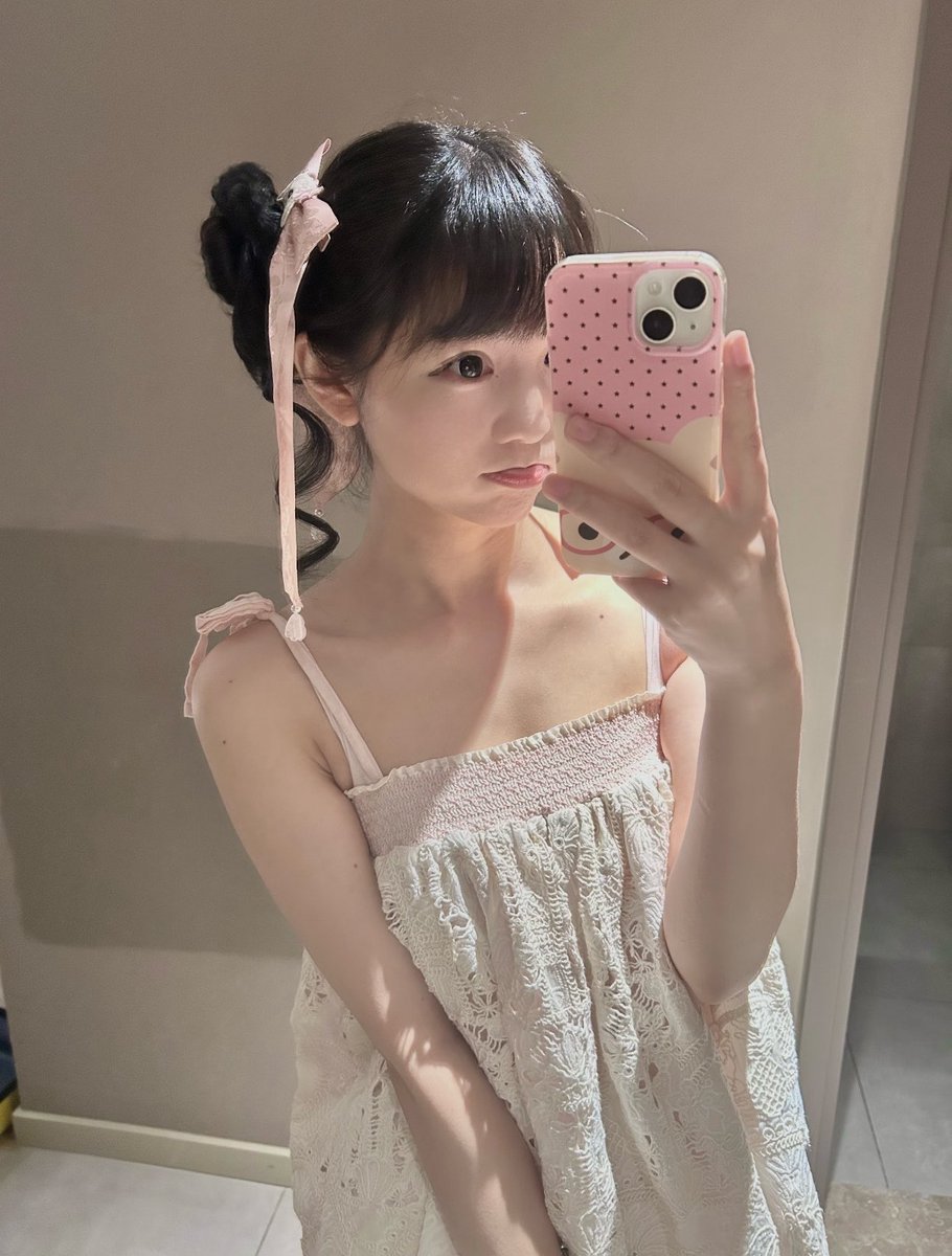 taylor18gs3's tweet photo. 我真的不要🚪 

 真的给b看 不信你试试   

 我真的是女菩萨 https://t.co/xKsfhHprkI