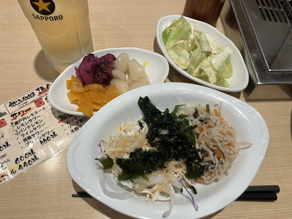 CrazyBearPooh's tweet photo. 体重を気にする私は、串家物語に行ってもこんなものしか食べませんw

#飯テロ https://t.co/wPY3llwRRi