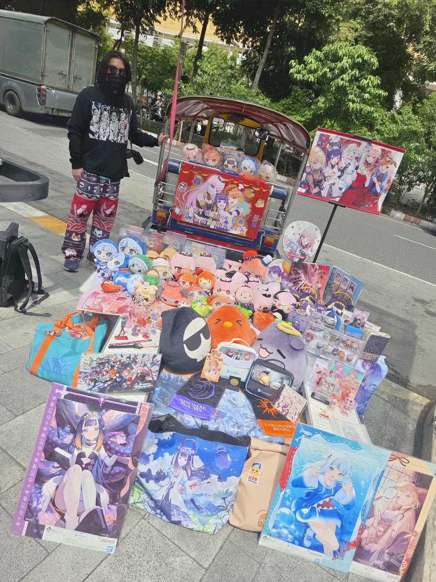 Le_Wayway's tweet photo. Happy Myth Anniversary!!!

I'm honored to be asked to help as a photographer for this event, esp since its for a Hololive Gen that is so near and dear to my heart.

Thank you for the past 6 years of happiness Calli, Kiara and Ina! ❤️🧡💜

#Myth6Years #kfp #TAKOTIME #moricalliope https://t.co/Cj06WLQ7sL