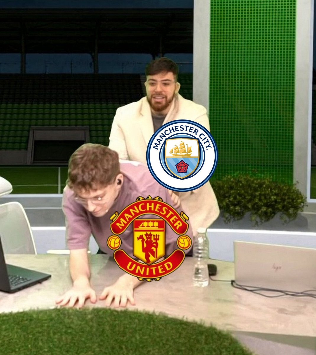 OOC_LACOBRAAA's tweet photo. HOY TENEMOS MANCHESTER UNITED VS MANCHESTER CITY. https://t.co/E6sswR89zc