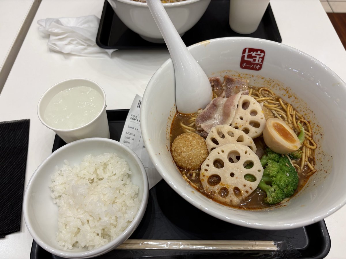 tmhy2013's tweet photo. 七宝　麻辣湯1辛初めて食べました🤤😋具材選ぶのん迷う😅
やみつきになりそう😂

#麻辣湯
#1辛 https://t.co/qfMQtDGf2g