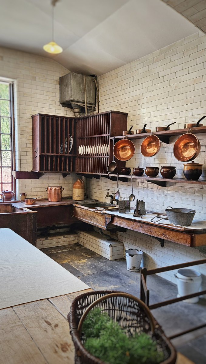 neilbuttery's tweet photo. A trip to Tatton Park and naturally my favourite bit was the downstairs...

📷 kitchen, stillroom, housekeeper's room, scullery https://t.co/fOpcG7wslh