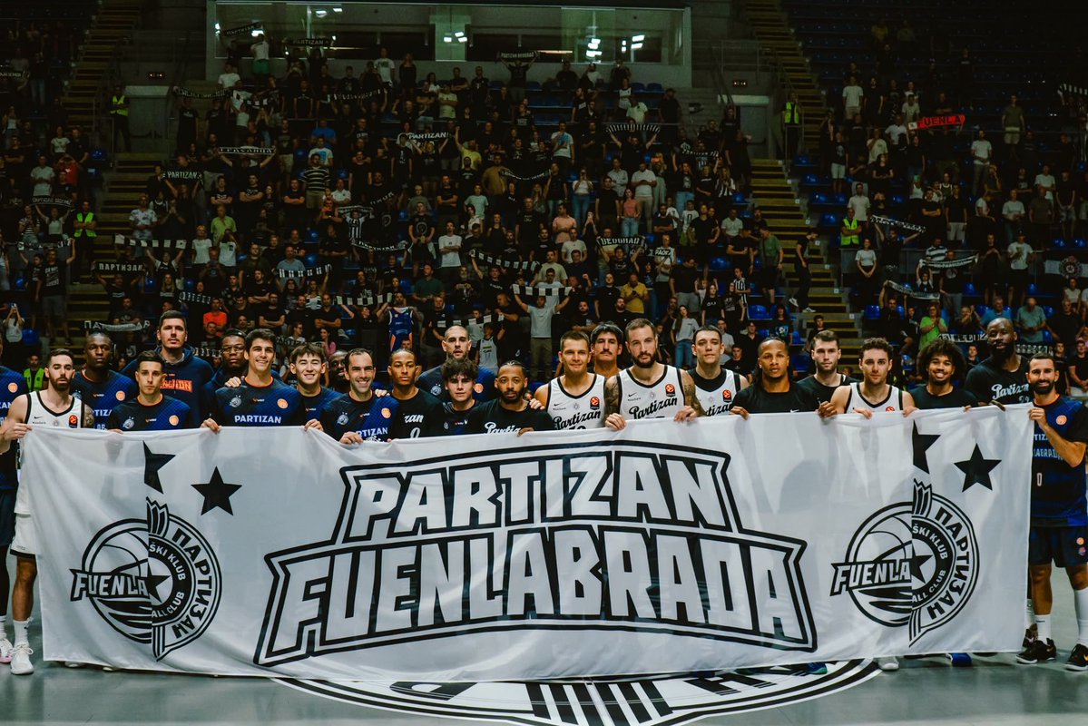 pacosimon1's tweet photo. 🏀Histórico 'bautizo' en Belgrado del Partizan de Fuenlabrada, que tuvo ocasión de medirse a dos rivales de Euroliga como @PartizanBC y @BJK_Basketbol en un triangular de altos vuelos
👇
https://t.co/gr68iXLuer https://t.co/MC1TJmvzEg