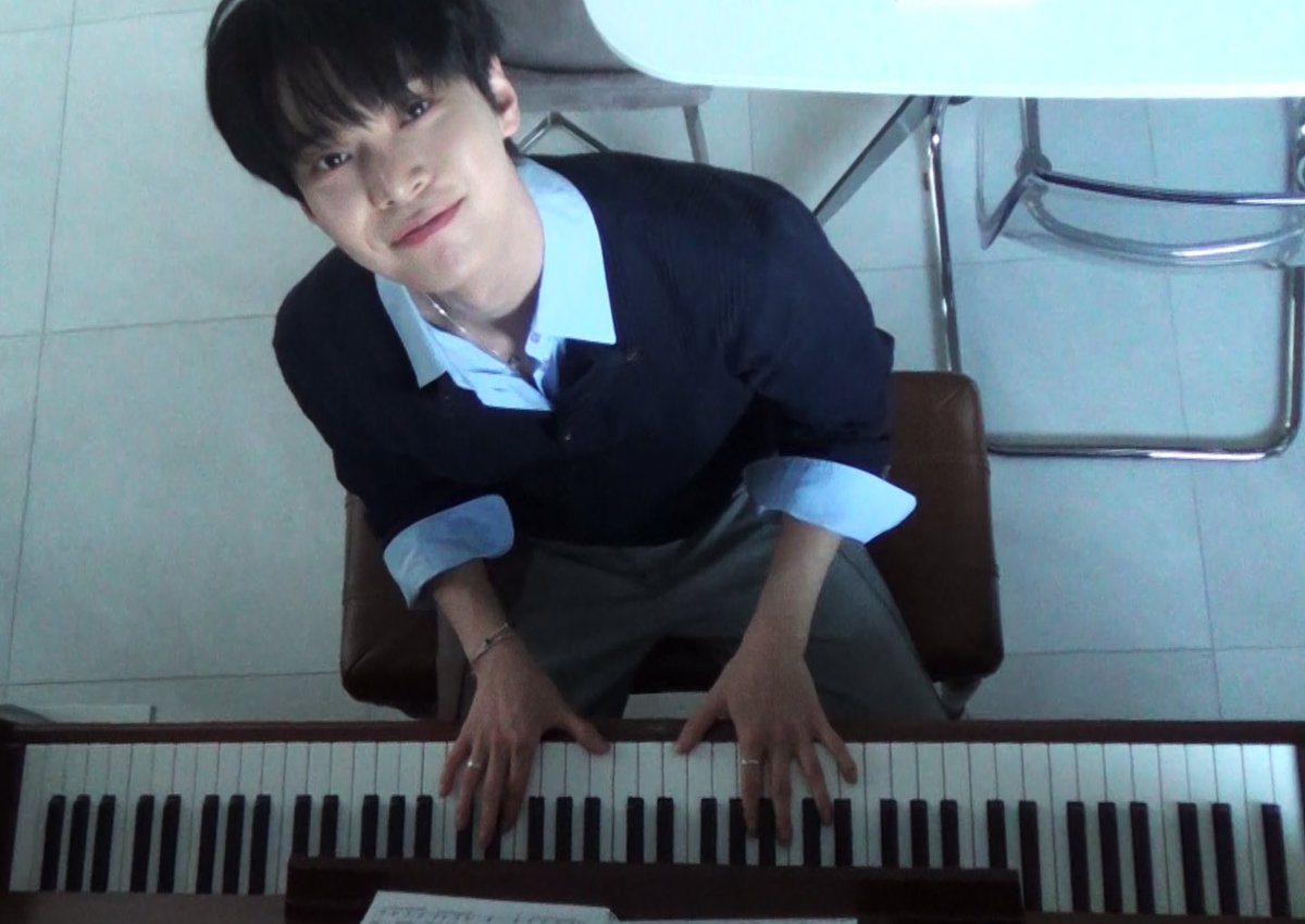 NCTsmtown_127's tweet photo. I got lucky

EVERYTHING, ALL AT ONCE, NEO
https://t.co/vkFUnwHeM8

#DOYOUNG #운이좋았지
#NCT #NCT127
#NCT_10TH_ANNIVERSARY https://t.co/8mIOoZIObN