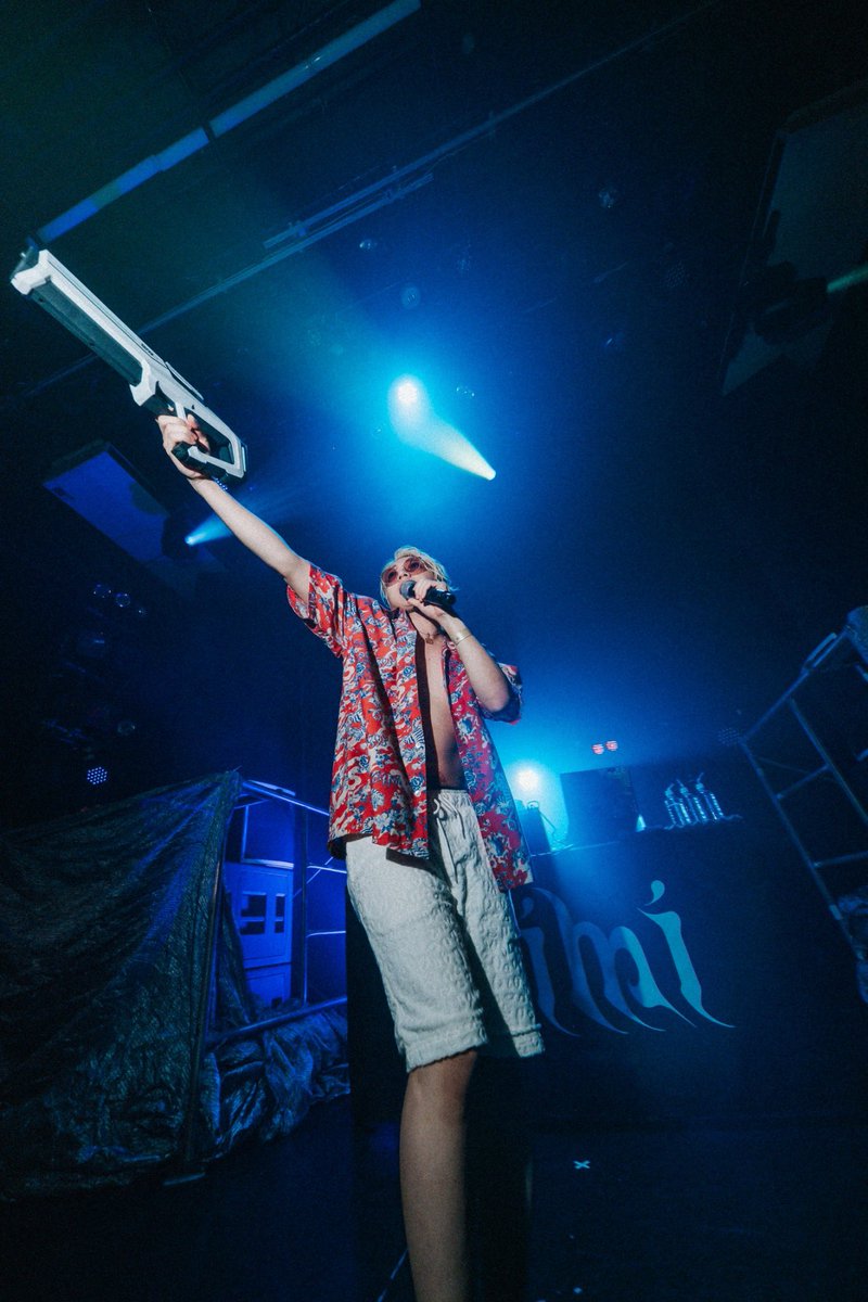 ise_ise_oysy's tweet photo. 『Bimi Live Galley #11 -Bubbly-』
2026.9.13(Sun)＠渋谷・club asia

異なるコンセプトでお届けした2日間、
楽しんでいただけましたか？

ぜひ #Bimi_晩夏  #Bimi_Bubbly を付けて
たくさんの感想をお聞かせください💬✨

🎙️NEXT LIVE
▶▶▶『Bimi Live Galley Tour 2026 -3rd Anniv.-』
チケット：https://t.co/G95WKnRxCM
締切：～9/14(月)23:59まで

Photo by：Yusuke Baba(Beyond the Lenz)（@BByusuke）

#Bimi