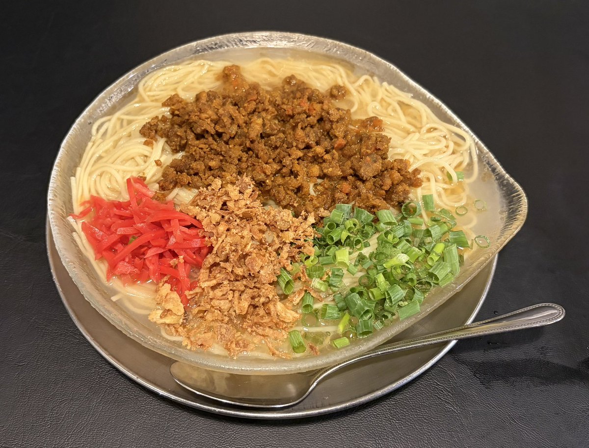 reietsugo's tweet photo. 冷やし塩ら〜めん

唐揚げ/特製ソース&amp;ポテトサラダ

うな丼&amp;ポテトサラダ

季節の変わり目は体調を崩しやすいので、うなぎなどで栄養補給。

#麺ジャラスK #川田利明 #お腹ヘルミッショネルズ #ラーメン #唐揚げ https://t.co/nbT2WDmEhR