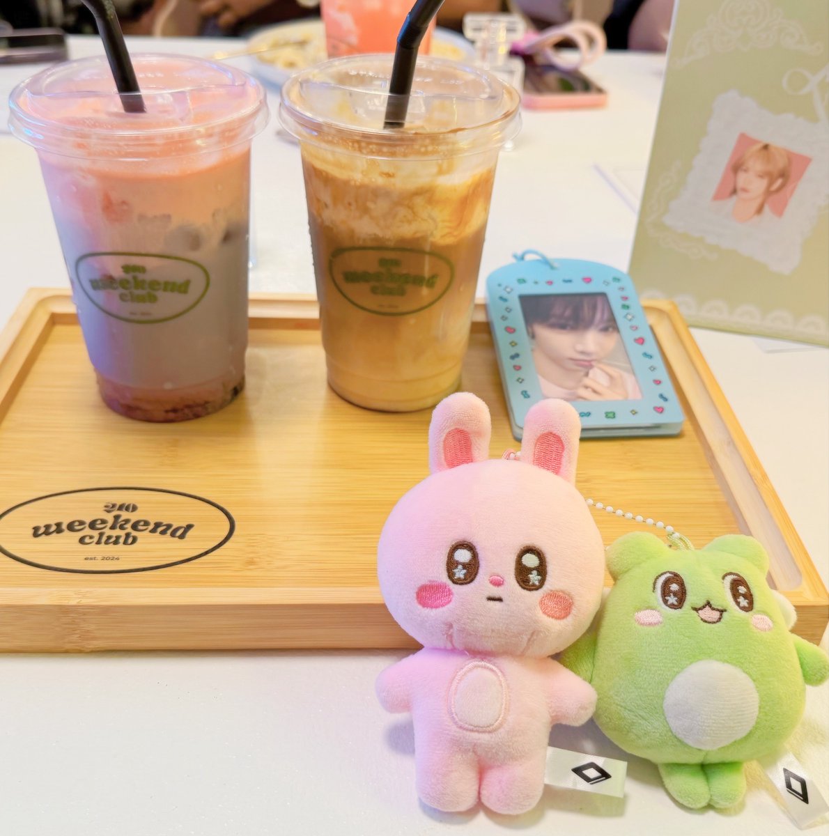 luxeriously's tweet photo. THANK YOU @seojeoyakult ! These are the inclusions for #FleursdeBobo !! There are sooo many, I might’ve even missed a few!

Plus free perfume, food + drinks and  photobooth.. at that price, are you covering these out of pocket? 🤣​​​​​​​​​​​​​​​​​​​​​​​​​​​​​​​​​​​​​​​​​​​​​​​​​​

#BloomingWithShuaibo
#SHUAIBO #장슈아이보