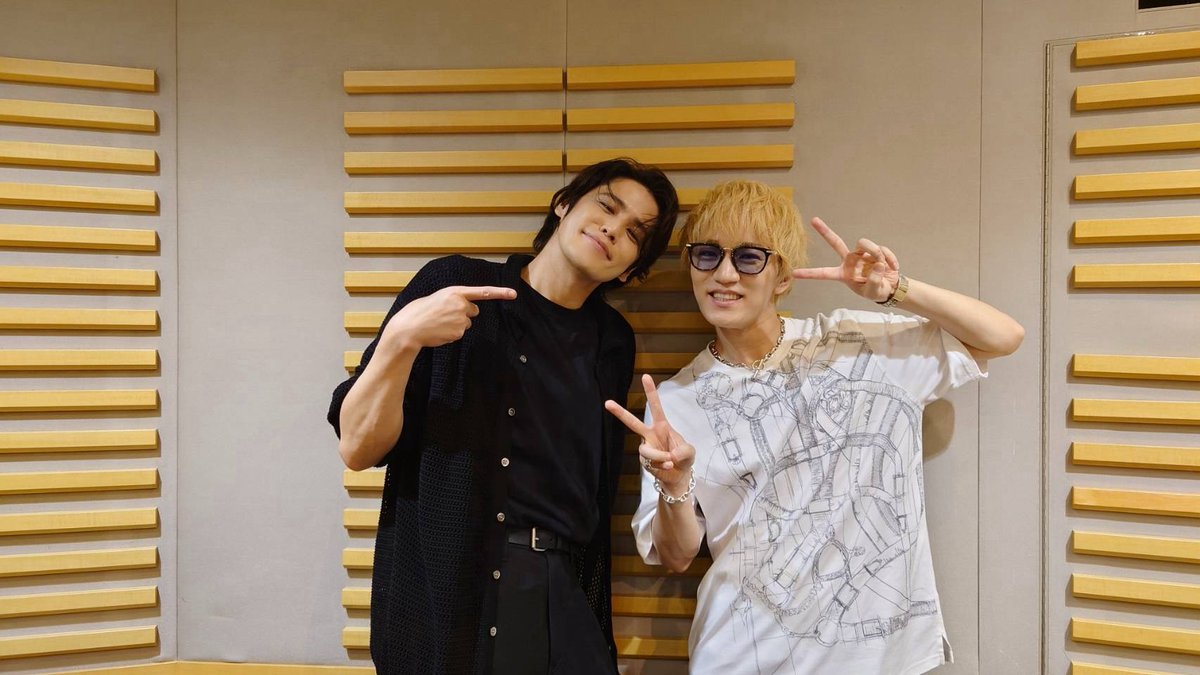 mamo_jolf1242's tweet photo. 『OMO by 星野リゾート presents
#宮野真守 の with RADIO』

2026/9/13  #22
お聴きいただきありがとうございました✨

radikoタイムフリーでもう一度🎧
https://t.co/NPHBvgUCSU

先週のPodcast（ゲストパート以外）は明日朝7:00に更新予定📱
https://t.co/lfLXd6EjCN

📷with 神ちゃん

#ウィズラジ https://t.co/EzR3geJLYO
