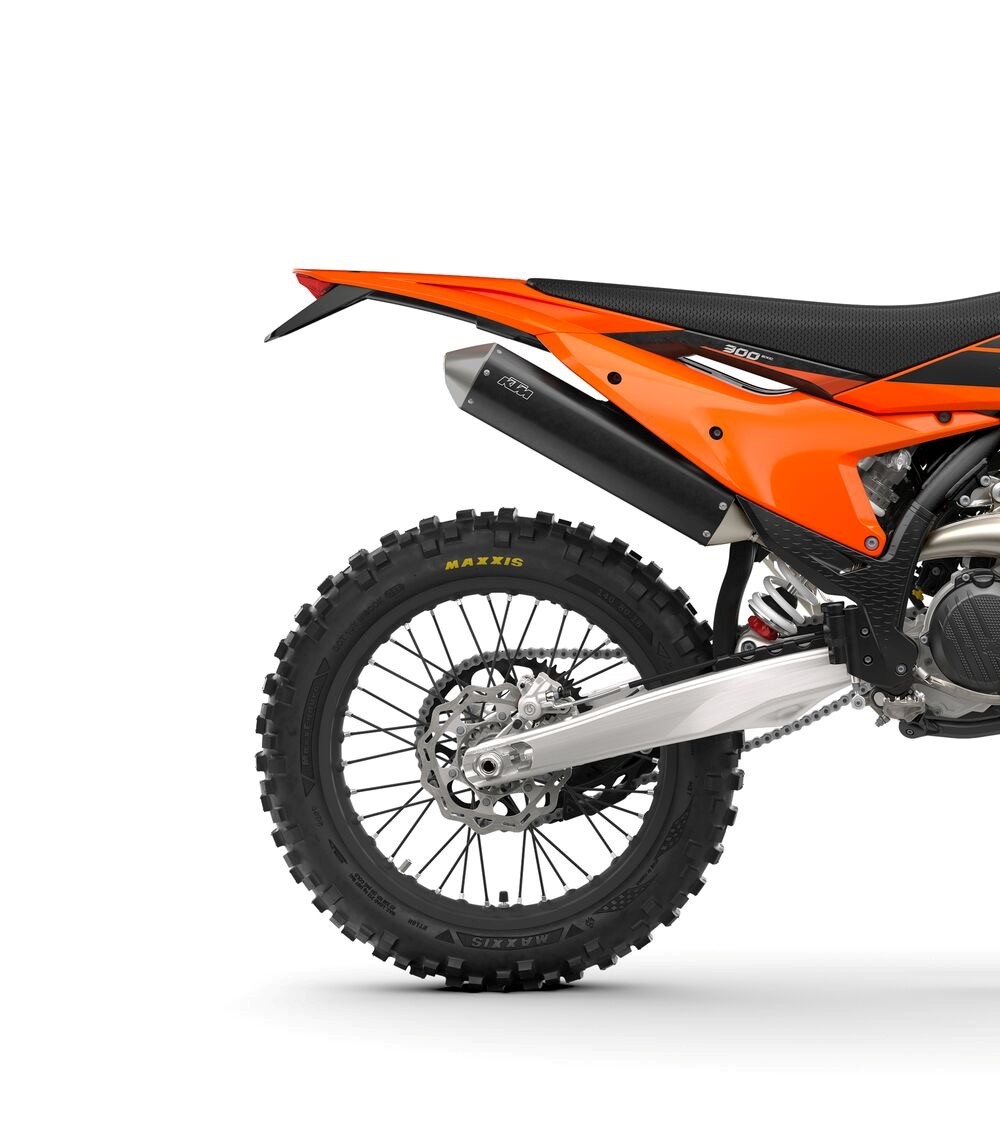 KTM_UK's tweet photo. Just two weeks to go until you can test the 2027 KTM Enduro line-up with Alex Snow Off-Road at Exedown track, Sevenoaks, on the Action Trax #OrangeEnduroTakeover.

Click the link to find out more. https://t.co/RGt4n10m1c

#KTM #ReadyToRace #Enduro #EXC #EXCF #XCW https://t.co/wCRtrwEeD7