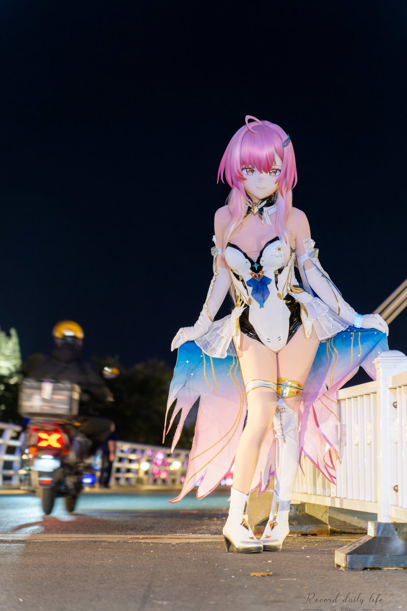 Orchid1an's tweet photo. 关注飞行雪绒喵！关注飞行雪绒谢谢喵！

📷&amp;后期@mitaian96187 
#kigurumi #爱弥斯 https://t.co/nVfeMiTykC