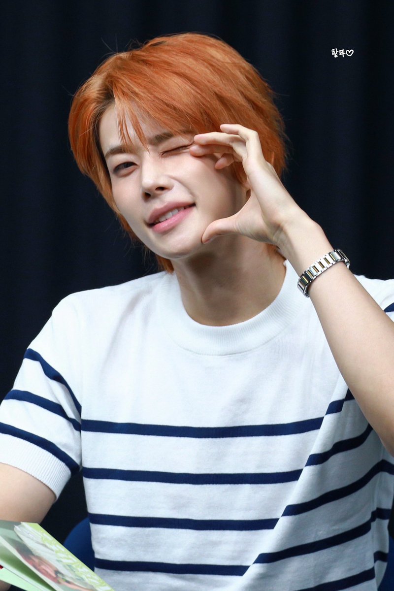 MJ__heart's tweet photo. 260913 후즈팬스토어

🧡😘🥰🧡

#엠제이 #MJ #김명준 #아스트로 #ASTRO https://t.co/2iVrs3sl1S
