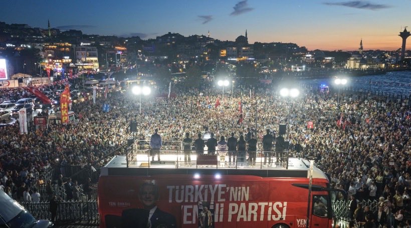 DeryaCC3454's tweet photo. @arendtile @eczozgurozel Gayet orjinal ve doğal. https://t.co/xl3PyxgshY