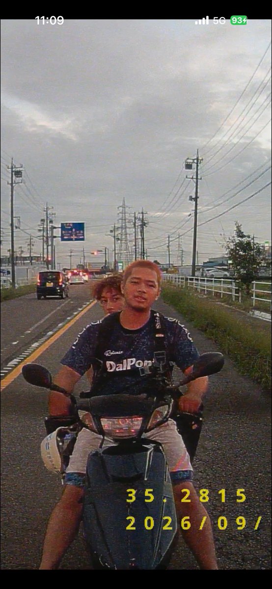 6rg36n9qeqEtzYi's tweet photo. #小牧市バイク追突事故　犯人逃げたそうです
見かけた方は警察に通報してあげてください！
#小牧市バイク当て逃げ
#小牧市事故
#バイク当て逃げ https://t.co/yUjgEkQdzU