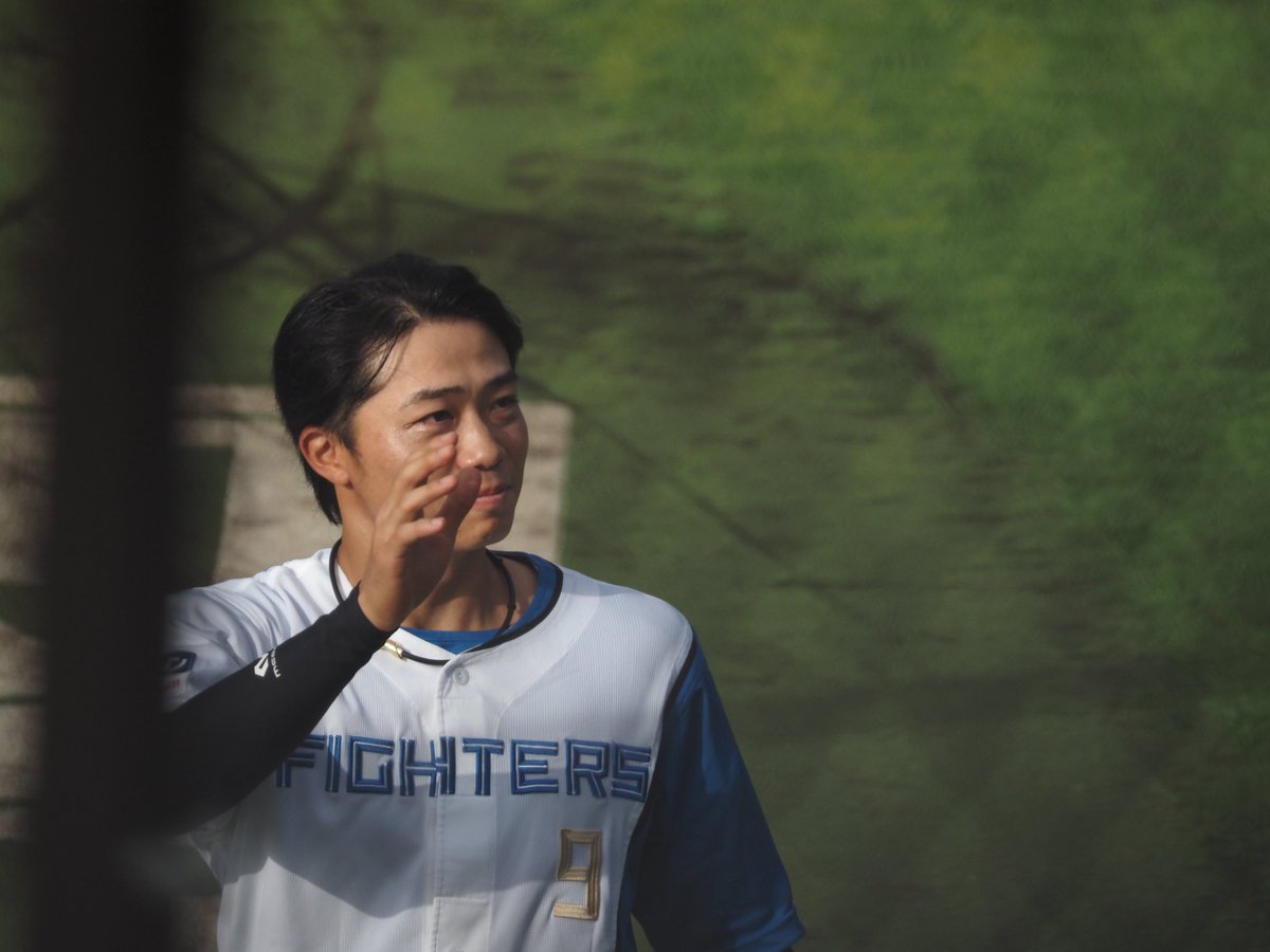 ai__hnf's tweet photo. 号泣してしまい、うまく写真が撮れなくて…

26.9.13 鎌スタ
#lovefighters
#中島卓也 https://t.co/giBhk0TfUk