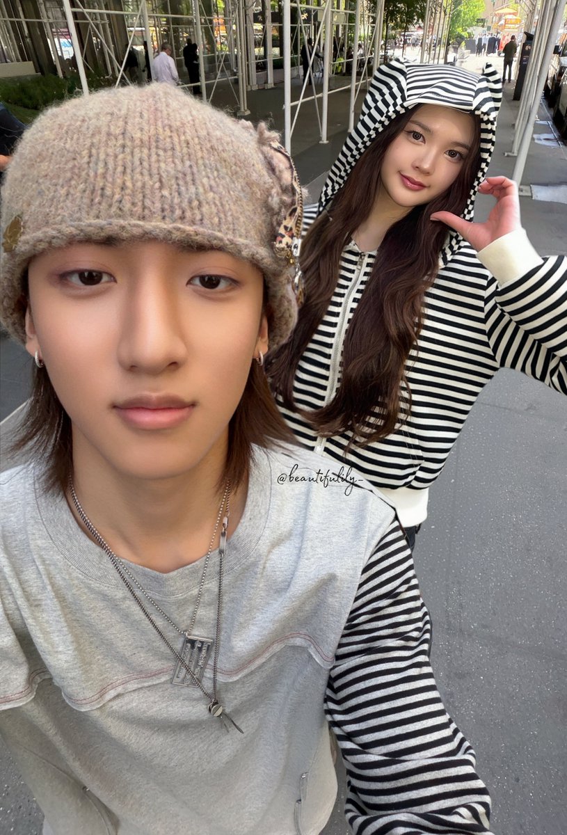 beautifulily_'s tweet photo. Anggap aja pakai baju couple 🤍

#gusbayem https://t.co/WNjm5QzGHx