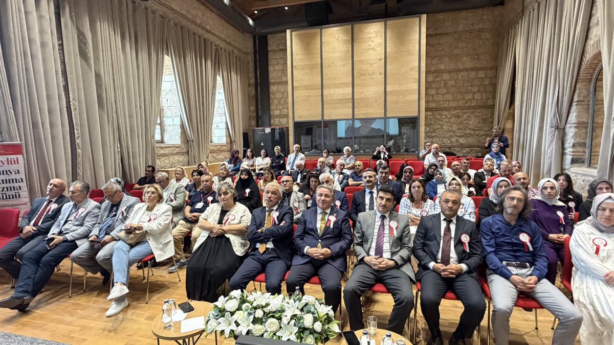 IstmemHBO's tweet photo. Hayat Boyu Öğrenme Şubesince “8 Eylül Dünya Okuma Yazma Günü”nde Rami Kütüphanesi’nde düzenlenen "Maarif’in Kalbinde Benim Hikâyem" programı, ödül töreni ve atölyelerle renkli görüntülere sahne oldu.

#MaarifinKalbindeİstanbul 
@tcmeb @MucahitYentur @izekier53 @mem_ozturk https://t.co/sVLUELvl5V