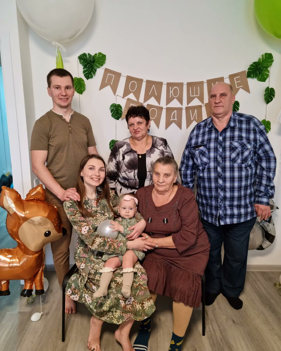 cunharog's tweet photo. ГОДОВАСИЕ
Вот уже год как я мама
Вот уже год, как Сева папа
Вот уже год, как Полинка родилась
Вот уже год, как наша семья стала больше на 1 человека
Вот уже почти год как я знаю какую-то совсем другую любовь
Полька уже такая большая, хоть ещё https://t.co/Xp5X7ZxoD1
