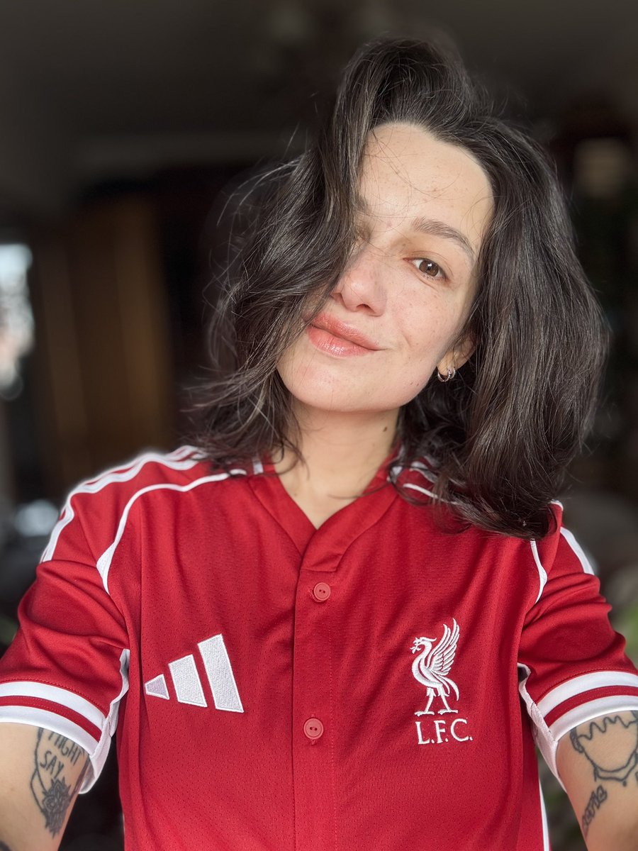 subzeroiq's tweet photo. It’s my birthday today! 🥳🎉 https://t.co/Ff50UKiAfE