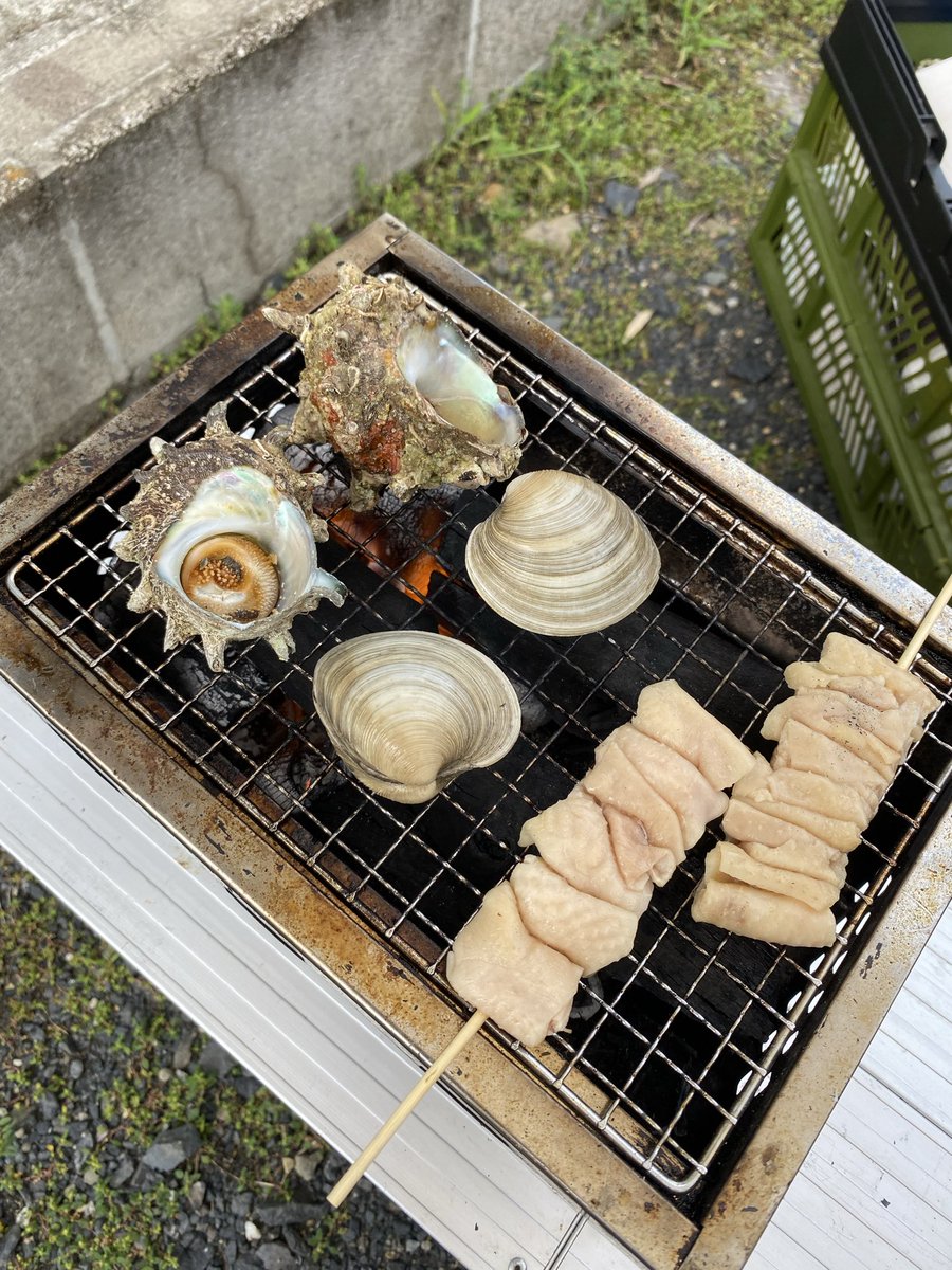 ktuhrtm's tweet photo. こんにちは☺️
お疲れ様です✋
BBQ日和なので🍖

それでは今日も一日ご安全に✋
＃BBQ https://t.co/kLntDH5gRi