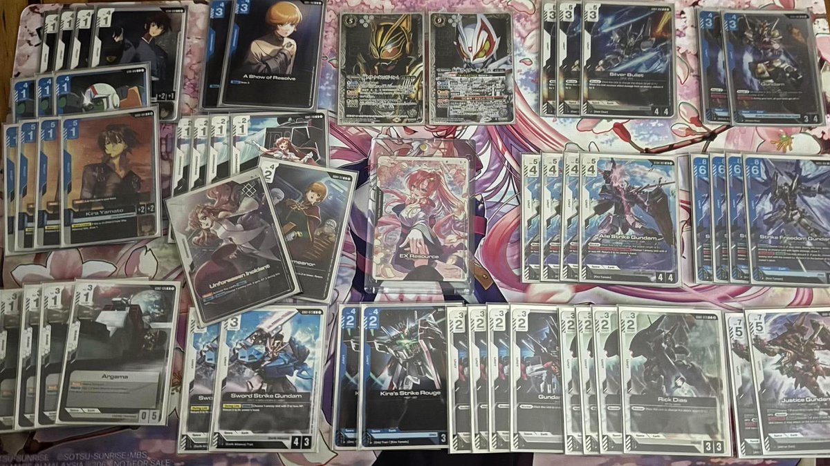TZPerth's tweet photo. Kevin went undefeated at Good Games Morley this week with his BW Strike deck! Check out the matchups and list below 👇🏻

🟦🟩 Nu Gundam
🟦🟩 Nu Gundam
🟦⬜️ Strike Freedom
🟥⬜️ G Gundam

#gcg https://t.co/vDcoeAA6JV