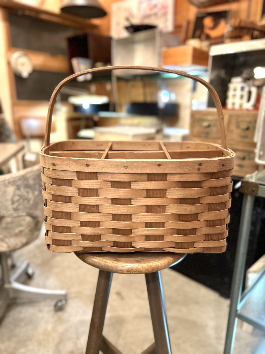 subtonez's tweet photo. 米国より木製バスケット。明日からも月火と2回開けます、どうぞ宜しくお願いします。
https://t.co/aUBy7QBpbo https://t.co/aRGfpSuUgW