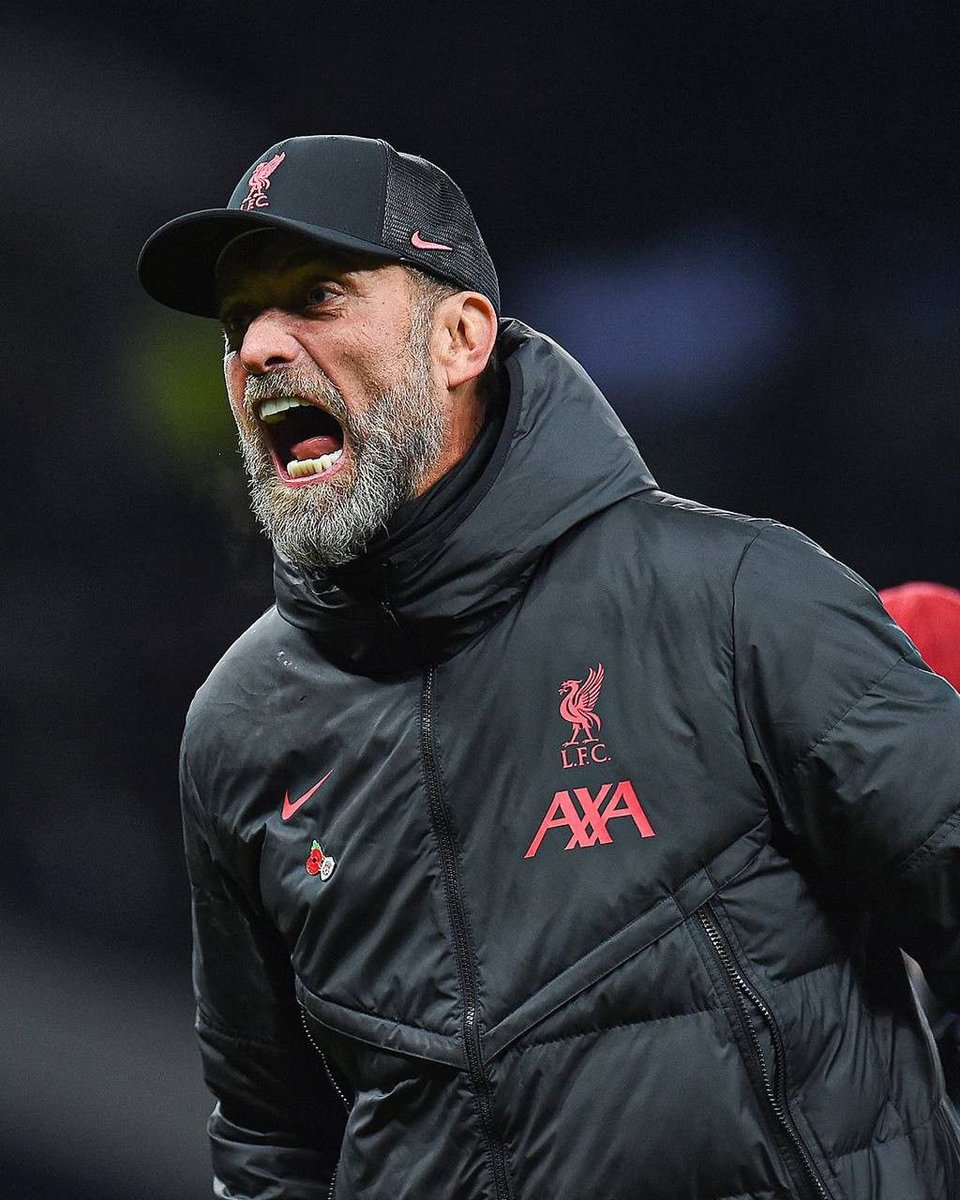 bezosLFC's tweet photo. Jürgen Klopp was a madman.🤯🥶

99 points.
85 goals scored.
33 conceded.
32 wins.
3 draws.
3 losses.

And he won the Premier League for Liverpool. What a team. 🔴 #LFC #YNWA https://t.co/GZERH2YXQC