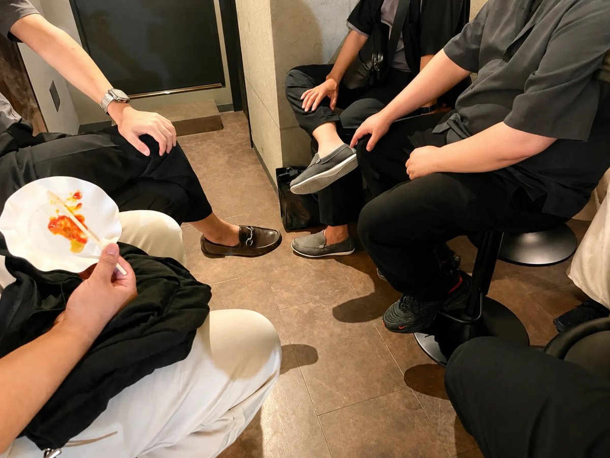 42fortuna's tweet photo. 【20代〜40代の会社員や個人事業主が集結】

「交流会自体が初めて」という方が半数近くを占めたこの日。
年齢や職業が異なる多様なバックグラウンドを持つ方々が集まり、新鮮で広がりのある会話を楽しむ温かい時間となりました。

【過去のイベントページ】
https://t.co/9FdPPXOLpp https://t.co/u0pEChQF5f