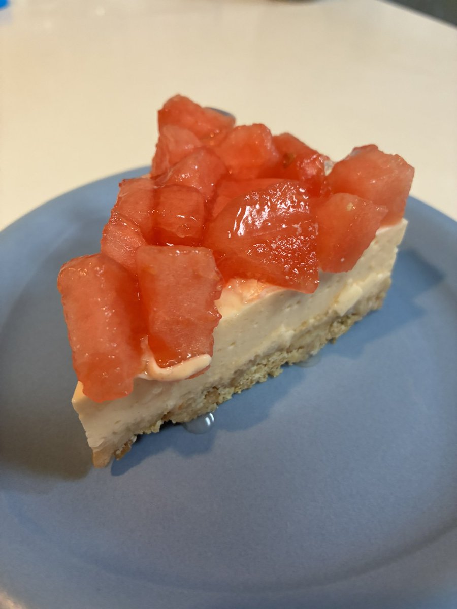 eternally_days's tweet photo. スイカタルト美味しく出来た🍉🥧🧂 https://t.co/RAvDPLCvHg