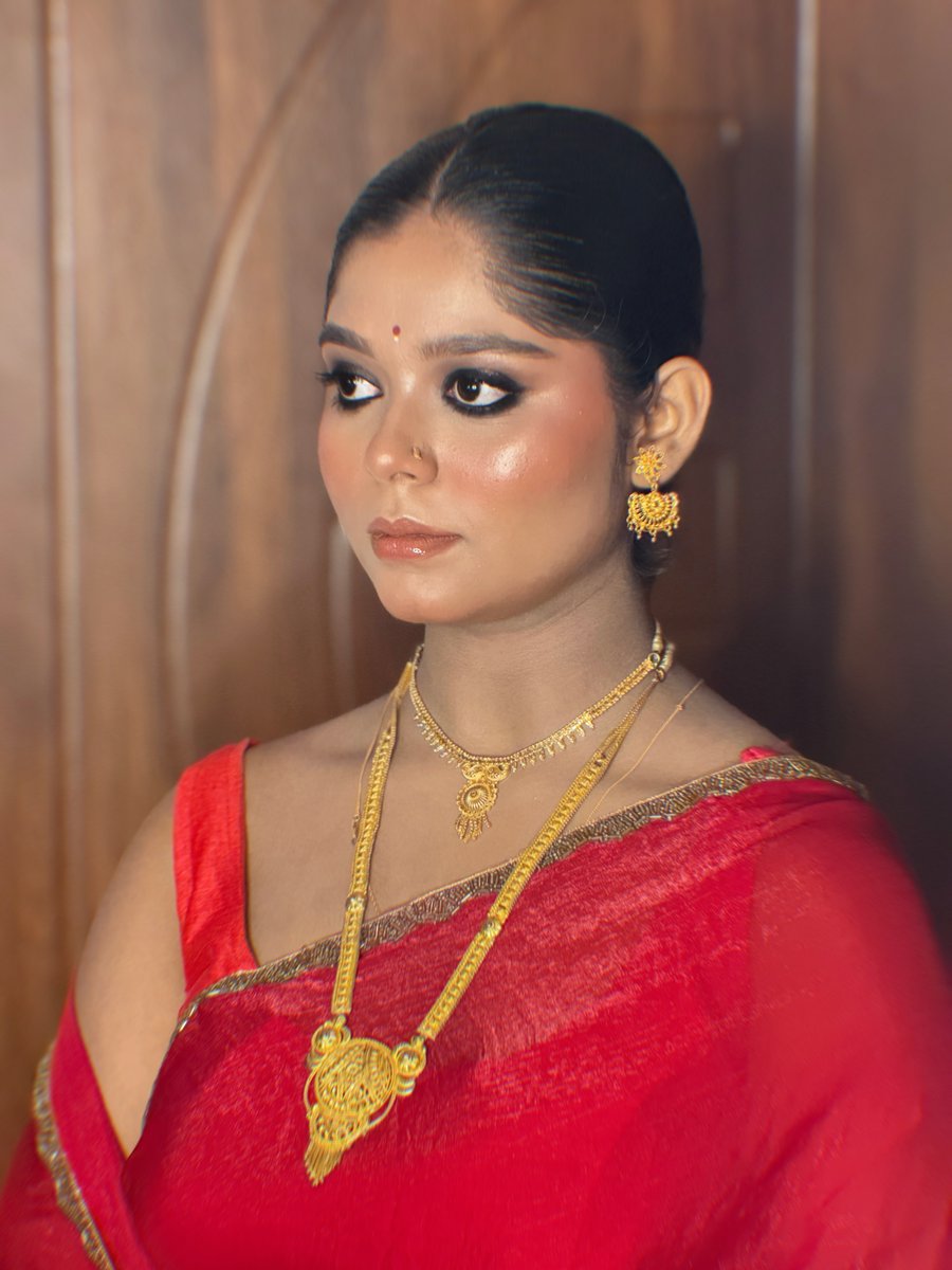 seldacantemur1's tweet photo. Biswajit'z Signature Makeup 💄 @makeup_artist_biswajit_. Any kind of makeup bookings contact
Contact: 7439331014 call/wp..... https://t.co/pUiQ26H5V8