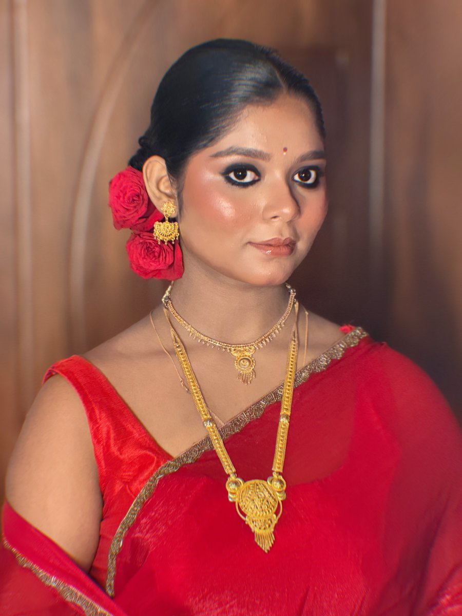 seldacantemur1's tweet photo. Biswajit'z Signature Makeup 💄 @makeup_artist_biswajit_. Any kind of makeup bookings contact
Contact: 7439331014 call/wp..... https://t.co/pUiQ26H5V8