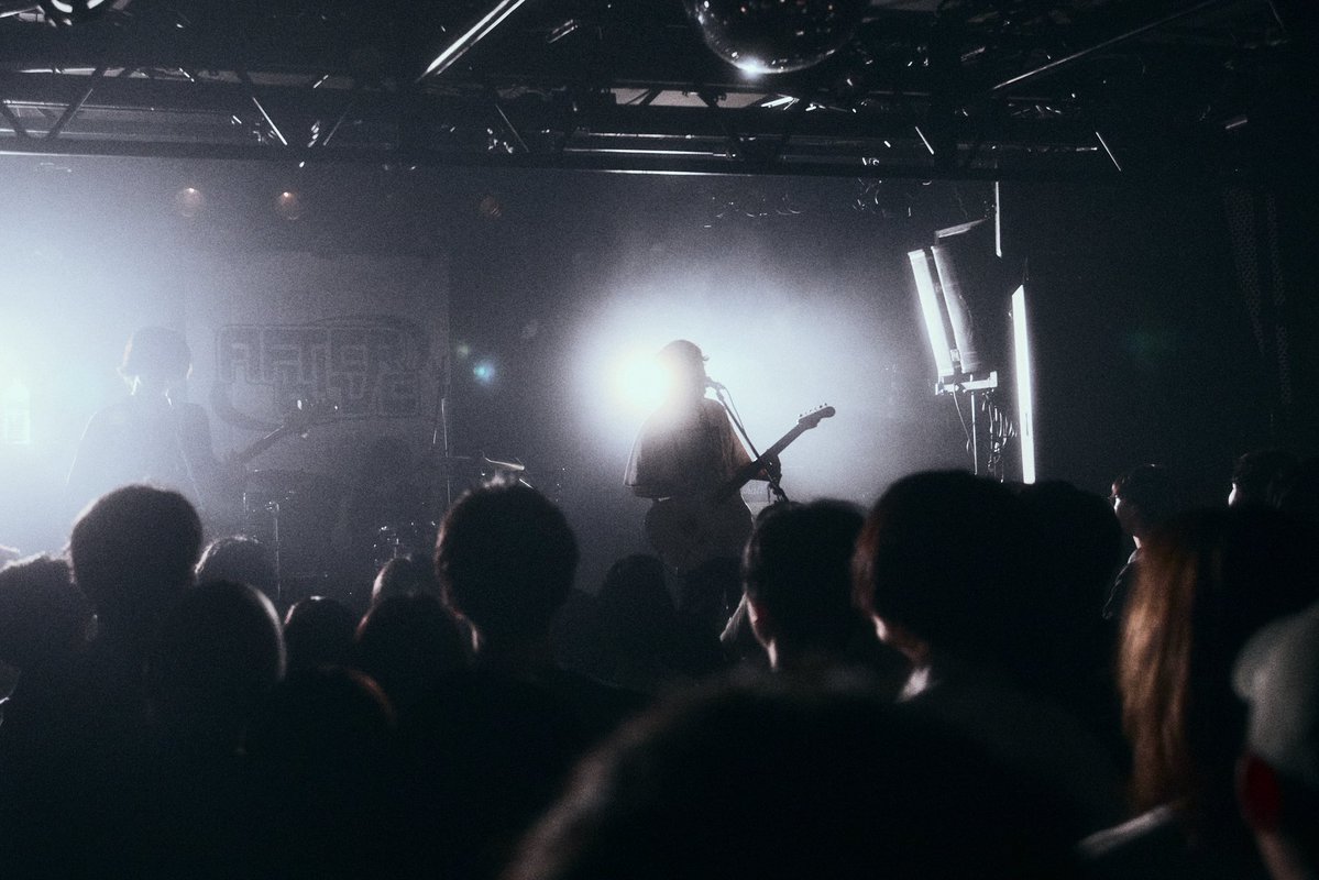 ikedaikedashu's tweet photo. アフターブルー 1st mini Album “HERE”
 release  tour『Far from “HERE”』⁡

初のミニアルバムをリリースして、初めてのツアー、完走しました！

たった5箇所でしたが、3人で 一日一日本気で挑めたと思います。

各公演で沢山の協力があり、感謝しています。ありがとうございました！

📸@senichiii1 https://t.co/tUwg5OqFc0