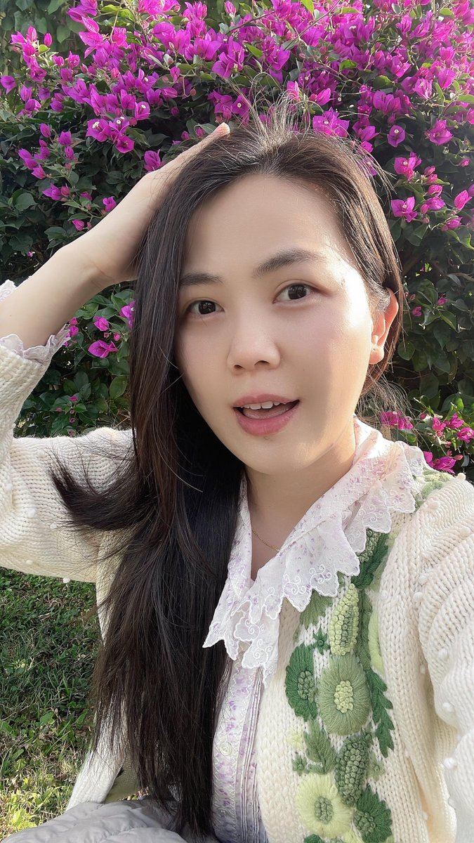egaonoresipi's tweet photo. 明明有点想见一个人，为什么还要等他先开口呢？ https://t.co/HIlinh1fd5