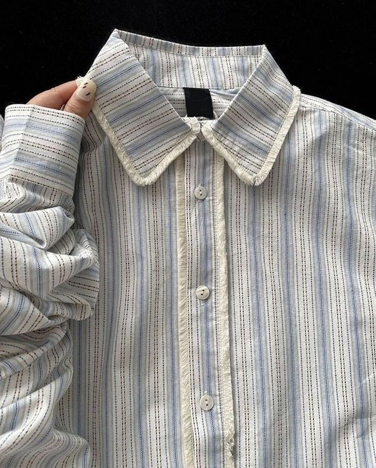 greenhikun's tweet photo. casual kemeja stripe sangat cantik detail garisnya.. https://t.co/zQxu5qSQTo