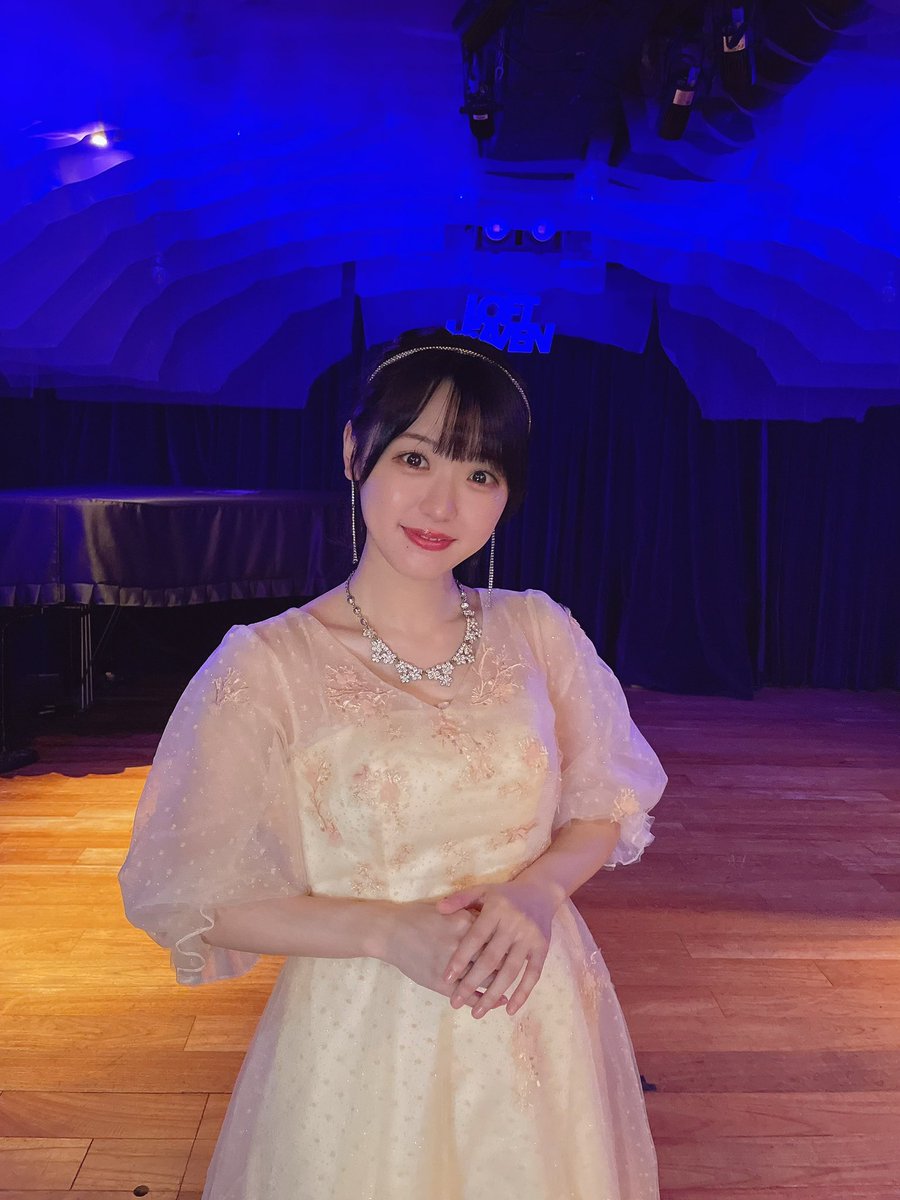 ari_3310's tweet photo. 本日は亜利美里バラードだけのスペシャルONE-MAN-LIVEでした！
渋谷LOFT HEAVENさんという素敵な空間で一つ一つ大切な歌や好きな歌たちをお届けしました🎶
受け取ってくれてありがとう😌💛
そして初めてのCathy Wellinciaさんとのコラボもいかがでしたか？
またバラードワンマン、できたらいいな！ https://t.co/Fa3wHbeWNv