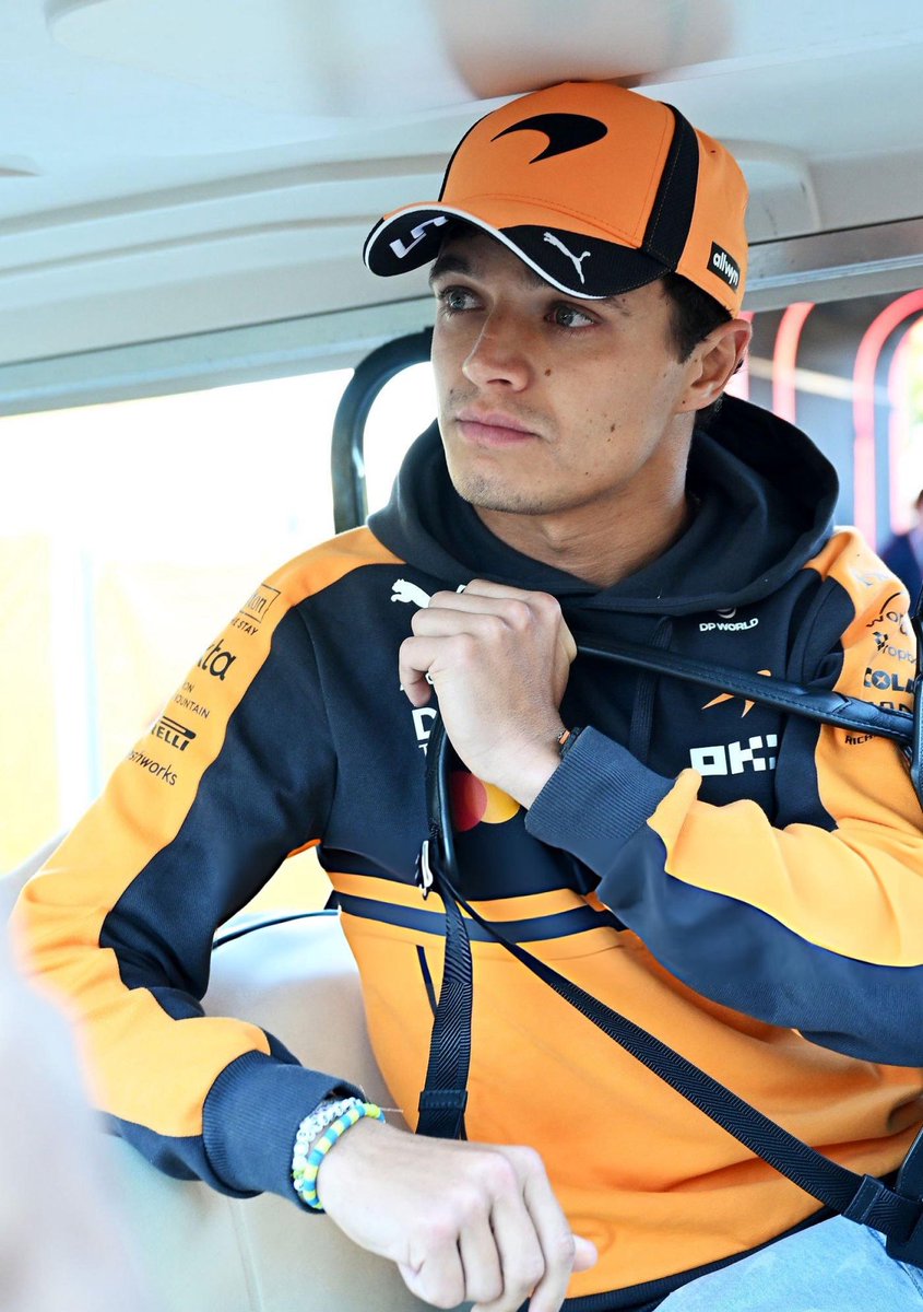 ln4norris's tweet photo. madring's first ever pole sitter has arrived for race day! https://t.co/T0iBXfCVqE