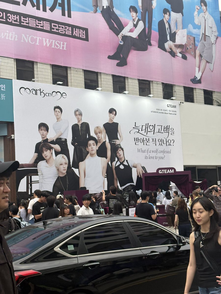 Xgame0224's tweet photo. ♥ 늦게가서 다 솔드아웃이길래 밖에만 구경하다 왔어요.. 그래도 재밌었습니당♥ https://t.co/AgQ5Pu240t