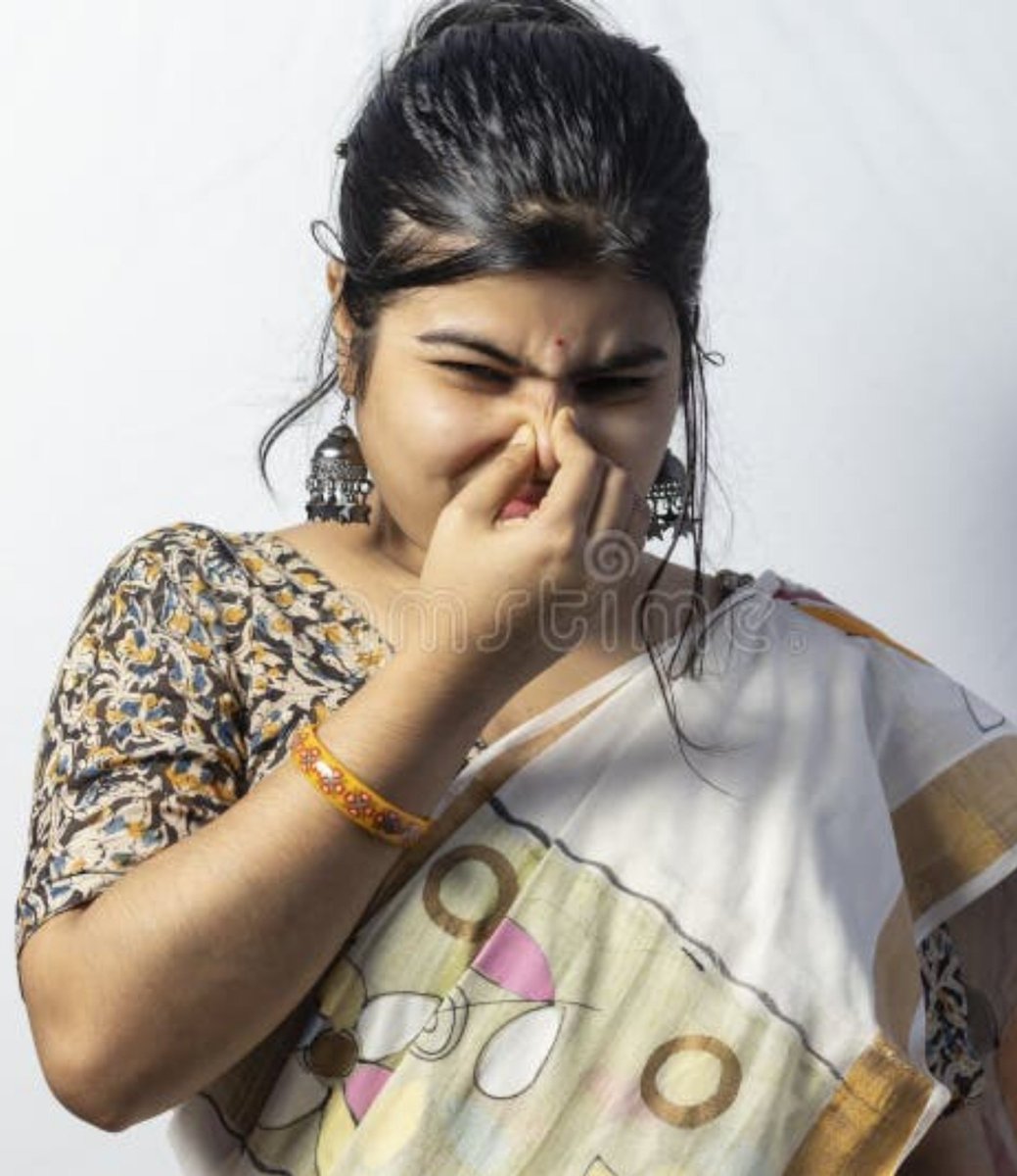 jyt6d3tr's tweet photo. Tution akka: dai ellaru homework submit pannunga. Panala na jattia authu Ammanakundi ya oda vitruven.

All the girls laugh while covering their nose.

Akka: silence edukku sirukringa.
Girl:akka unga bayathulla intha payan trouser laye urine poitan💦.
Aai varuthu nu nenikuran 🤣💩 https://t.co/G0pMCyW3Hq