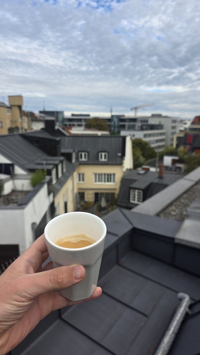 LarsSchoenwald's tweet photo. If the If-Then-Else-Statement is called '#AI' – The unfair competition trap of #AIWashing ⚖️🤖

​„Advanced AI provides a new toasting experience“, is an #ad claim that nearly makes me choke on my coffee, which I am once again drinking this Sunday morning in my home town Munich. https://t.co/8by91MtCgI