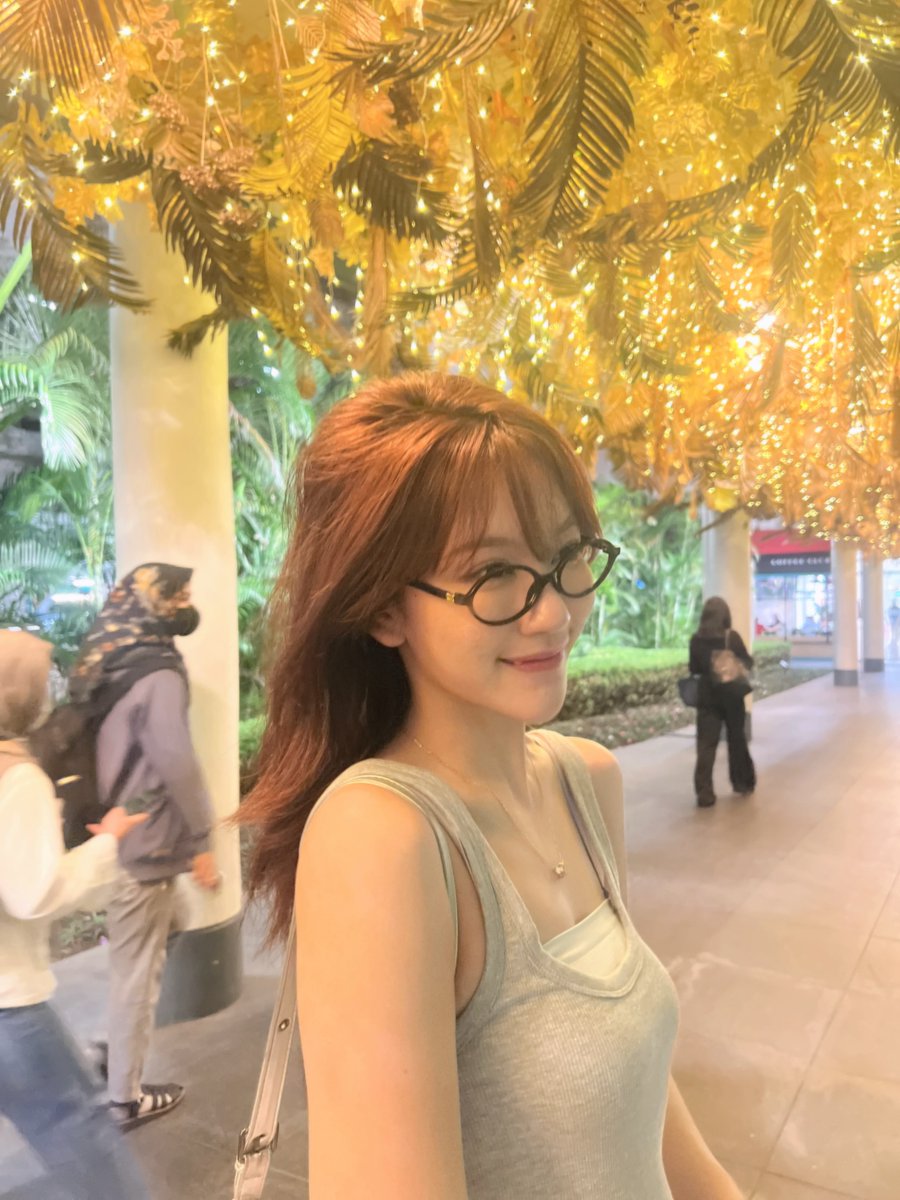 Jeketianaja24's tweet photo. Marsha https://t.co/q7VoPosTxr