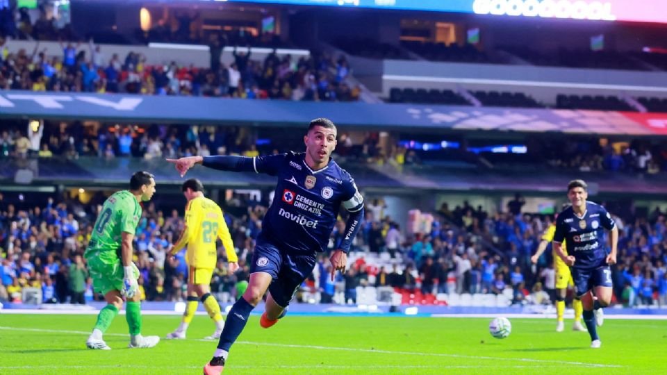 DatoAzul's tweet photo. #DatoAzul
TERCERA VEZ
Cruz Azul ha jugado 1,224 PARTIDOS como LOCAL en la historia de la LIGA MX (1964 a la fecha), de los cuales, solo 3 han sido TRIUNFOS por MARCADOR EXACTO de 4-3:
🔹76/77, J29, 🚂 4-3 A. Potosino
🔹Cla12, J9, 🚂 4-3 Monterrey
🔹Ape26, J8, 🚂 4-3 América https://t.co/Y1rZrs0uQa