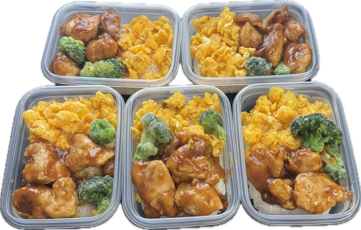 otoya_5151's tweet photo. #冷凍弁当  #お弁当
来週のごはん！！
盛り付け終わってるけど、まぁいいでしょう！
これ食べて、お仕事頑張るぞ‼️ https://t.co/E3bBMbH9y0