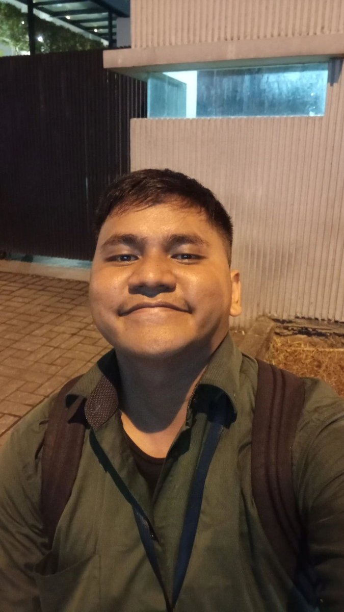 Chasertgr_jkt's tweet photo. Kalau lagi kangen bawaan nya pengen ketemu , dan pengen jalan makan bareng km 😁 https://t.co/UepqIAnFNr