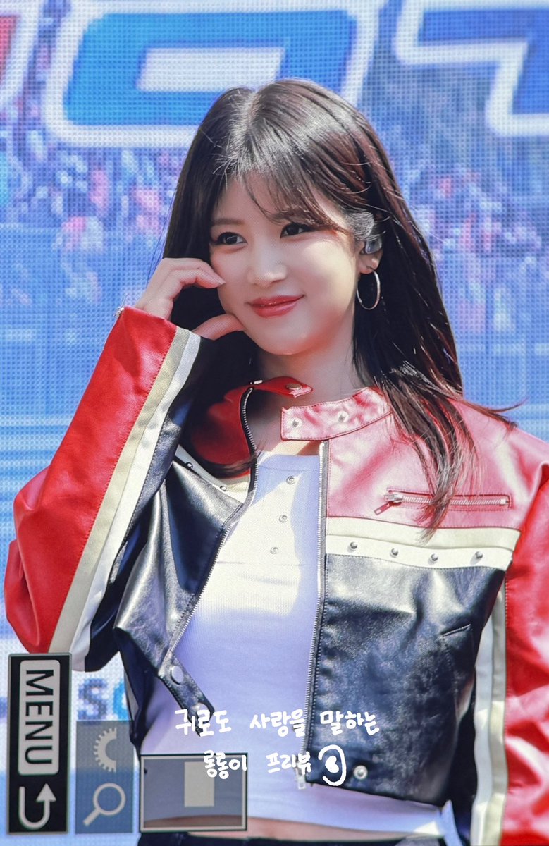 Heart_ear03's tweet photo. 260913 초롱 프리뷰  
(@Apinkpcr)  
🏎️🏁
#Apink #에이핑크  
#박초롱 #초롱 #Chorong https://t.co/vghomCQVCY