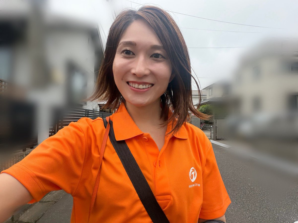 komachan1028nao's tweet photo. 9/13 
家のまわりをポスティング📮に。
朝は雨が降っていたのに、午後はあがって過ごしやすいですが、曇り。だいぶ、活動しやすくなりました。

参政党をご存じない方にもめぐり逢えて、ご説明することもできましたし、以前お会いした方には新しい堀さんのビラもお渡しできました。

こんな天気にちなんで、日本の風土と性格のことについても記載のある木村敏先生の本を読み始めてみました📚

明日は、月曜日。残り少ない家族団欒の週末をお過ごしください🍊

#参政党
#堀幸太
#百喜一憂
#ひとりひとりが日本 
#日本人ファースト 
#まっすぐ参政党
#茨城県政改革委員
#つくば市