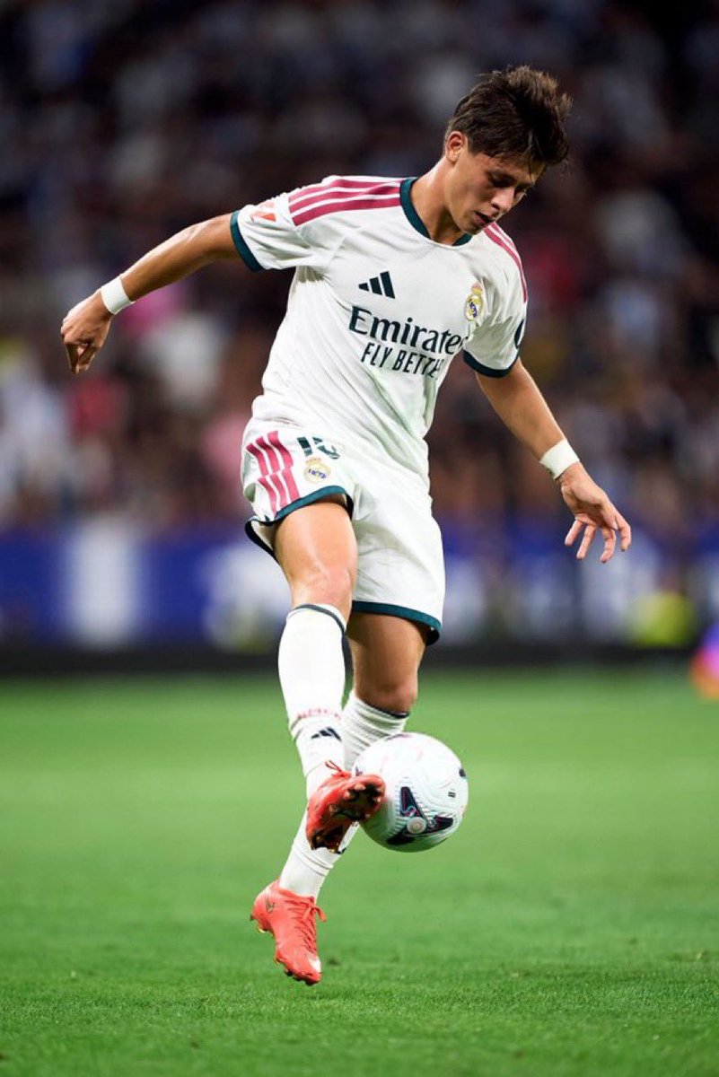 RealMadridxtrac's tweet photo. LUKA MODRIĆ ON ARDA GÜLER ALWAYS BEING BENCHED AT REAL MADRID

“I have to be honest, it is difficult for me to watch Arda sitting on the bench when I know what he can give to this team.

I respect Mourinho and I know how difficult it is to choose a starting XI at Real Madrid. But I cannot hide my disappointment when I see Arda repeatedly being asked to wait for his opportunity.

Look at yesterday against Rayo Vallecano. Arda was on the bench while Diomande started. Diomande is a talented player and deserves respect, but when you have a player like Arda Güler, you have to find a way to use his talent.

And when Arda came on, once again he showed why people are asking for him to play more. He brought creativity, intelligence and personality to the game. That is not a coincidence.

Arda doesn’t need anyone to protect him. He needs minutes. He needs trust. He needs the freedom to make mistakes, learn and show the world what he is capable of.

I am disappointed for him because I know how hard it is to remain patient when you know you can contribute. But I also know Arda. He will keep working, keep believing and keep proving himself.

José, give this boy the opportunity he deserves. Sometimes the best way to discover a player’s true level is simply to let him play.