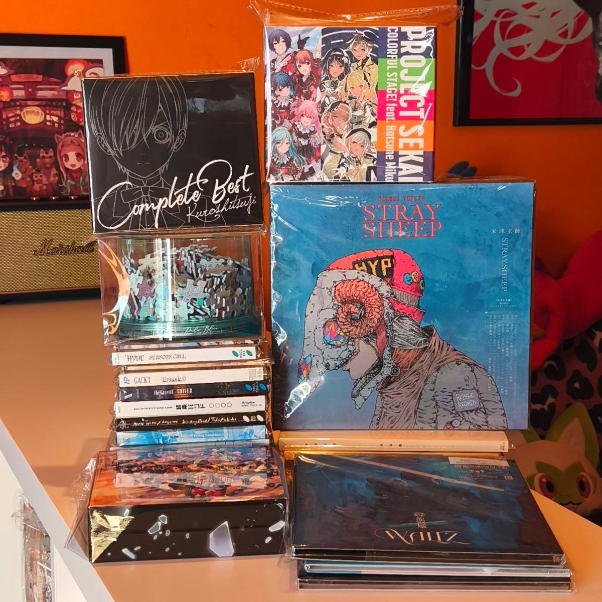Usagi_ExpressFR's tweet photo. Bonjour ! 
Nous avons reçu un arrivage d'une vingtaine de CDs ce week-end dont principalement du Kenshi Yonezu, Black Butler, Project Sekai, Paradox Live etc ! 💿
N'hésitez-pas à venir jeter un œil 🤗
Passez un bon dimanche ! 🐇

https://t.co/iuRBr1enLY https://t.co/FiIM8FuGre