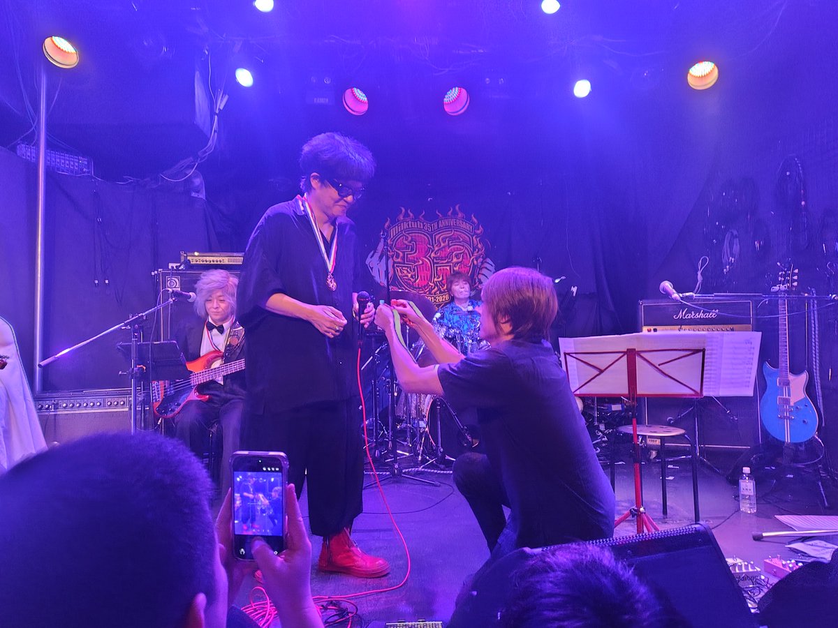 ikldoop's tweet photo. 今日のmilktub
とても久々にやったというあの曲が聴けたのがとても嬉しい
あの曲好きなんです
とても楽しいショーでした
しっとりソングでもmilktub一座できるんだ
すごい逸材を現地調達してた
#milktub https://t.co/ShIN5VD0Pk